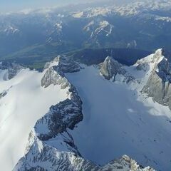 Verortung via Georeferenzierung der Kamera: Aufgenommen in der Nähe von Gemeinde Gosau, Österreich in 3800 Meter